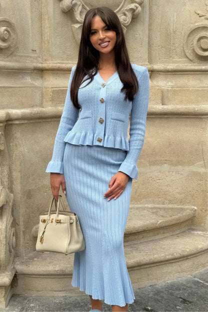 Classic Vintage Top with a Flattering Fit