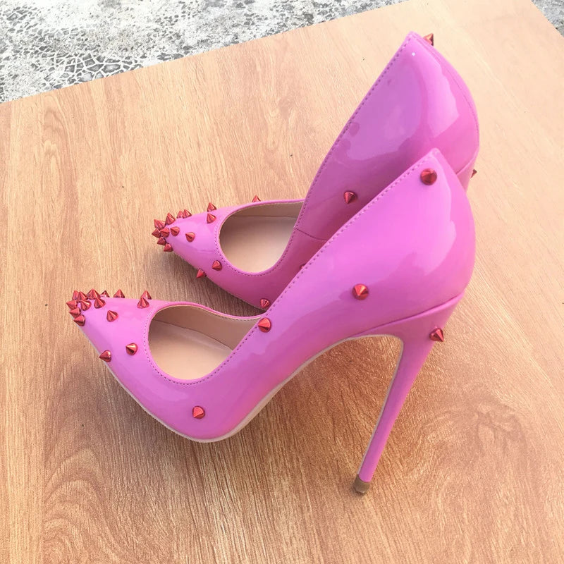 Classic Vintage Shoes with a Flattering Fit