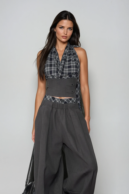 Beautifully Finished Pants in a Timeless Design