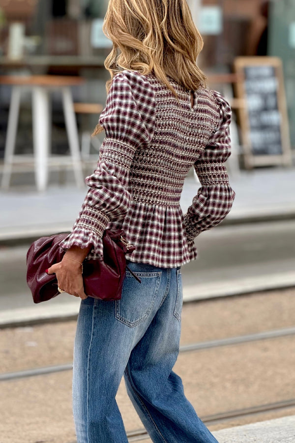 Beautifully Finished Shirt in a Timeless Design