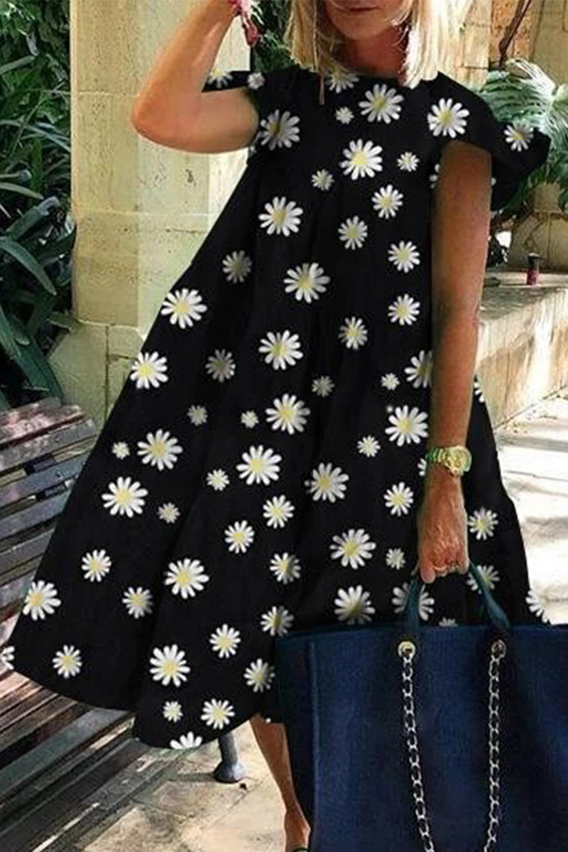 Polished Dress with an Effortless Classic Look