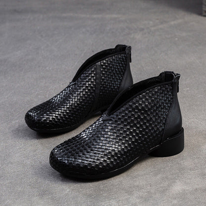 Elegantly Styled Boots for Everyday Wear
