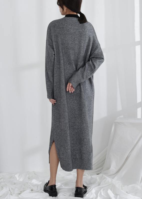 Well Tailored Sweater with a Graceful Silhouette