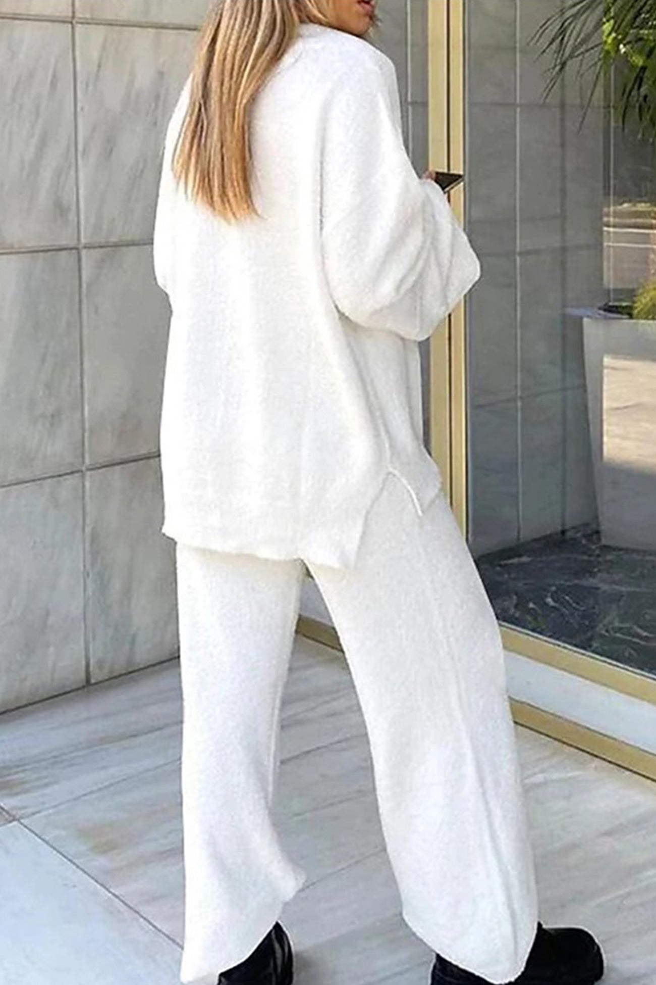 Polished Garment with an Effortless Classic Look