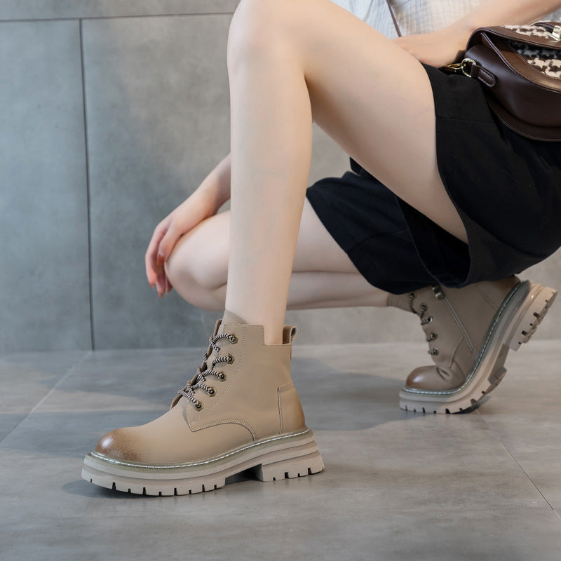 Polished Boots with an Effortless Classic Look