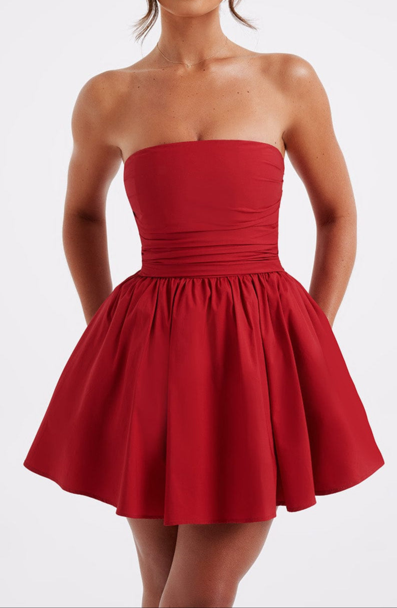 Gracefully Styled Dress for Any Occasion