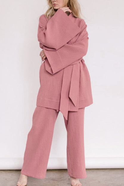 Classic Vintage Trousers with a Flattering Fit