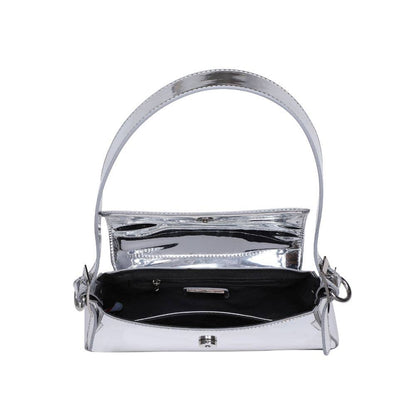 A Vintage Style Bag with Delicate Timeless Details