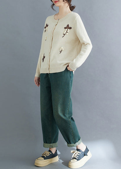 Beautifully Crafted Cardigan in a Classic Style
