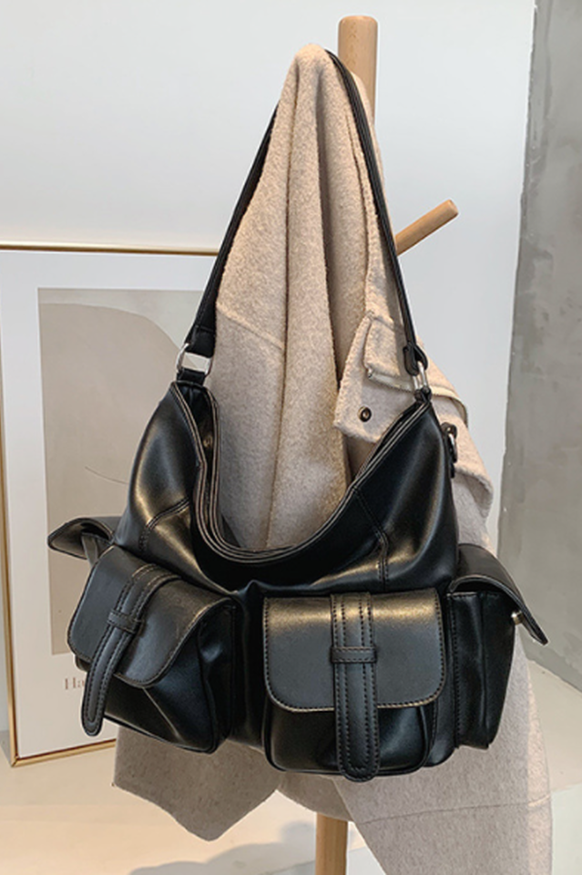 Sophisticated Bag with a Clean Classic Look