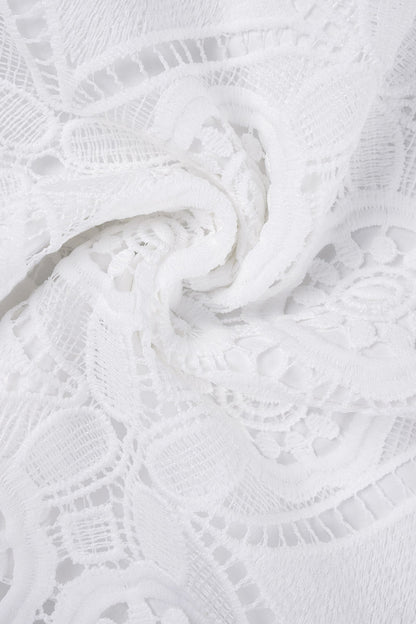 Effortlessly Elegant Garment with a Timeless Design