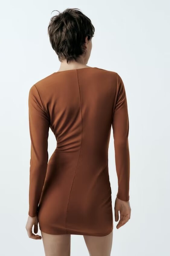 Sophisticated Dress with a Clean Classic Look