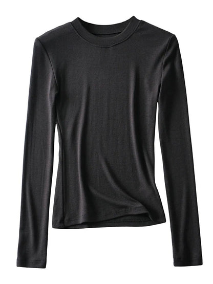 Well Tailored T-Shirt with a Graceful Silhouette