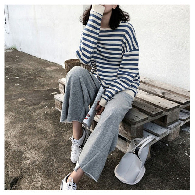Classic Vintage Shirt with a Flattering Fit