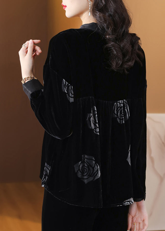 A Vintage Style Shirt with Delicate Timeless Details
