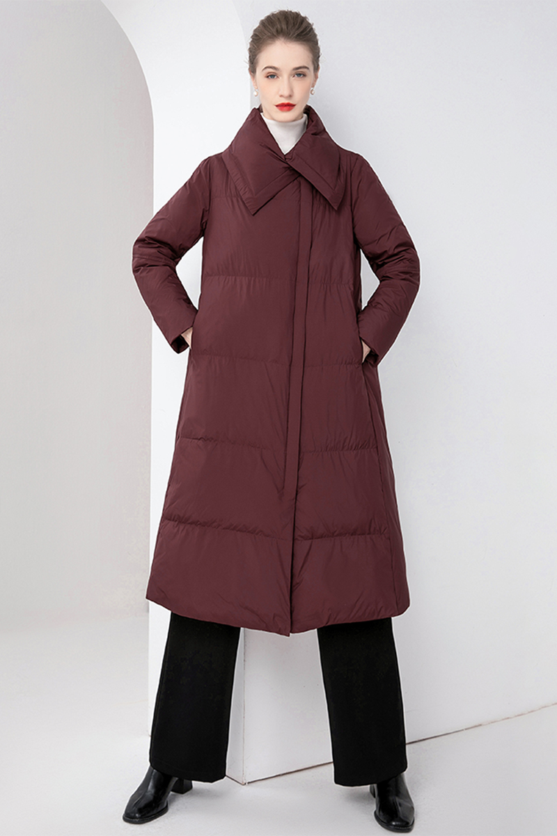 Well Tailored Garment with a Graceful Silhouette