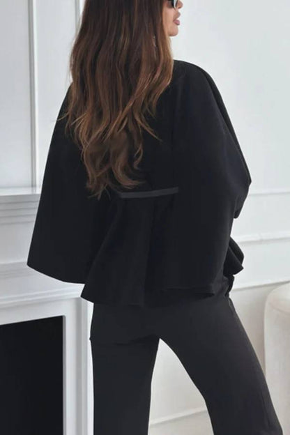 Effortlessly Elegant Garment with a Timeless Design