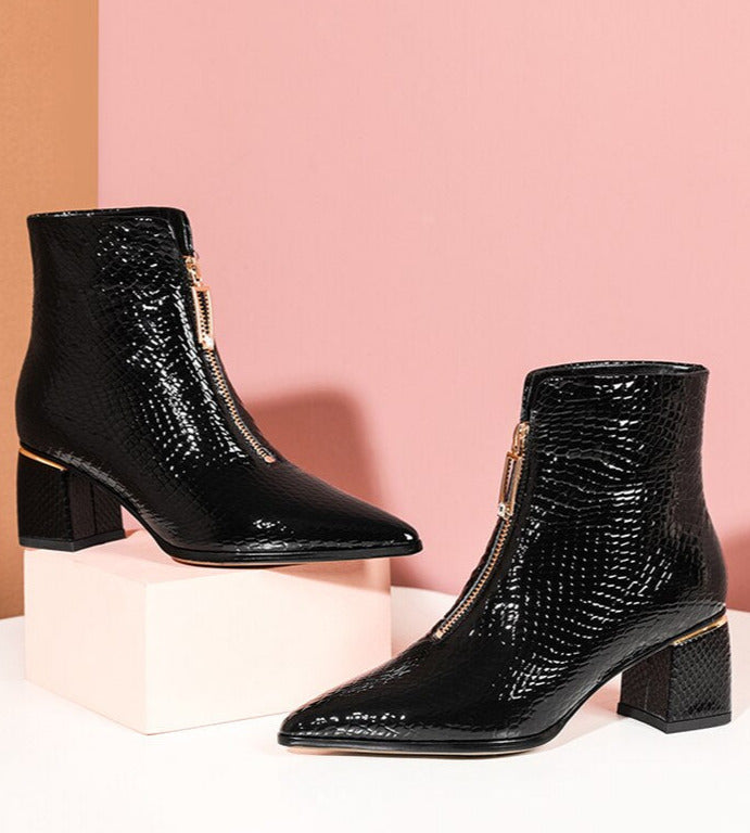 Polished Boots with an Effortless Classic Look