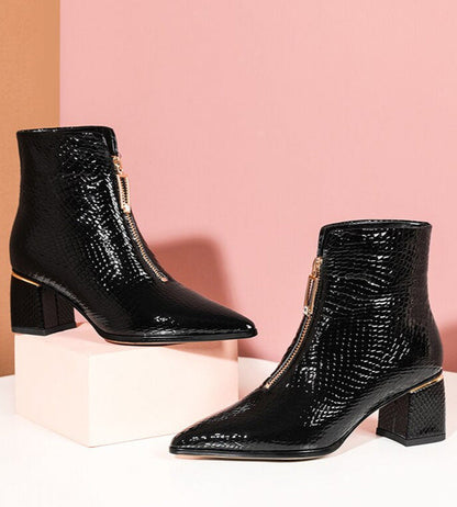 Polished Boots with an Effortless Classic Look