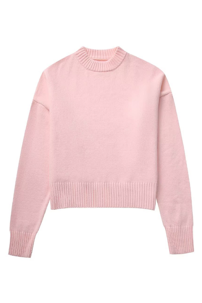 Classic Vintage Sweater with a Flattering Fit