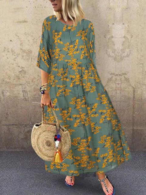 Effortlessly Elegant Dress with a Timeless Design