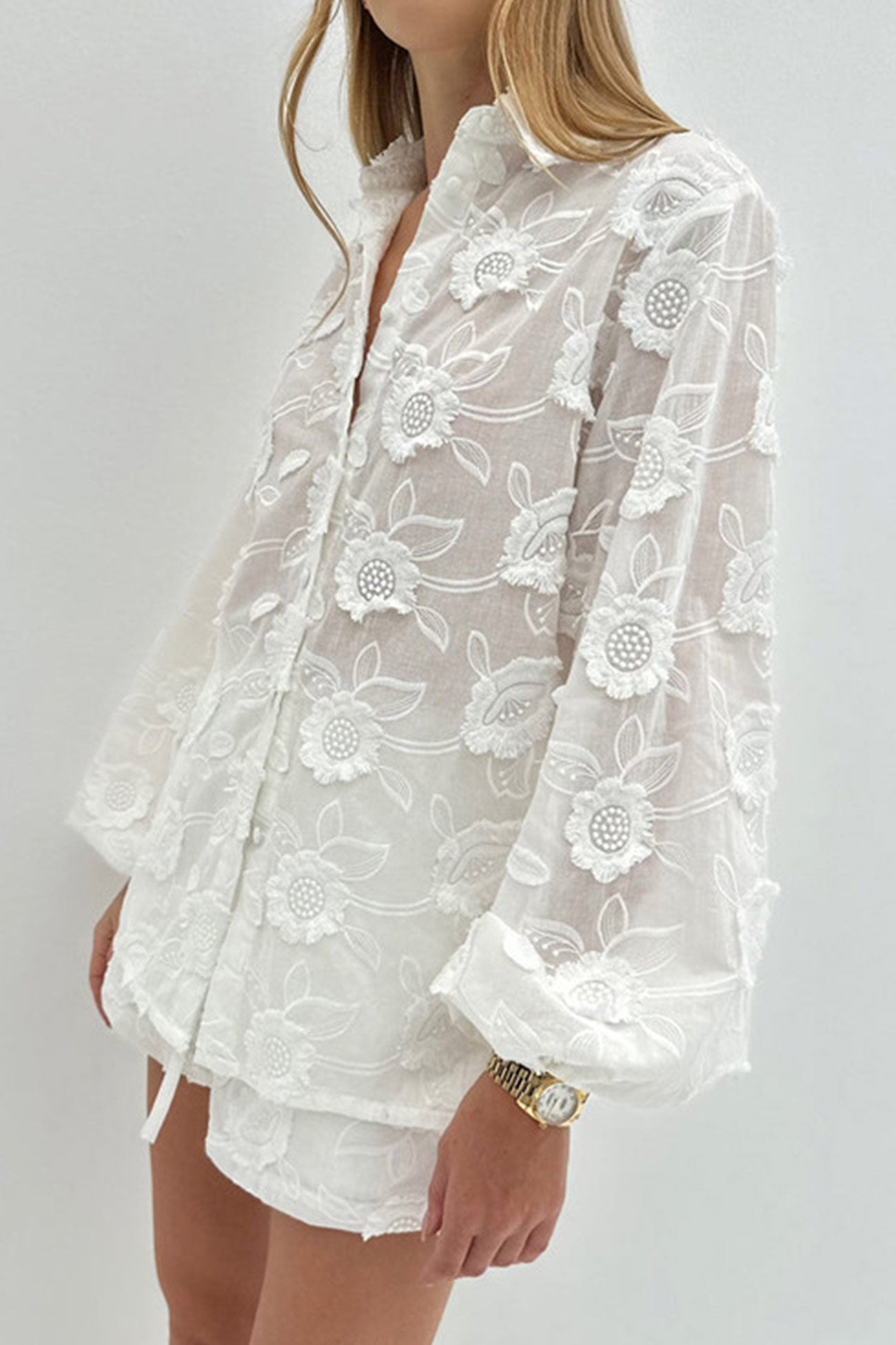 Elegantly Styled Shirt for Everyday Wear