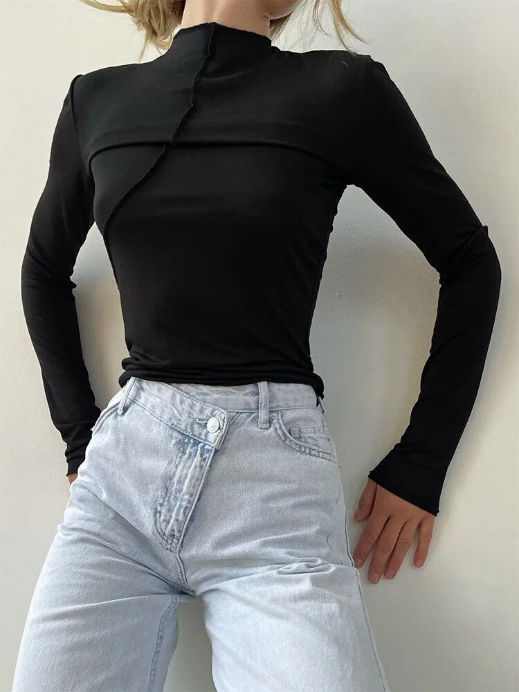 Beautifully Finished T-Shirt in a Timeless Design