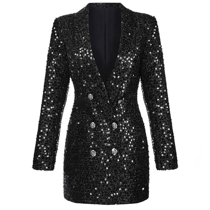 Sophisticated Garment with a Clean Classic Look
