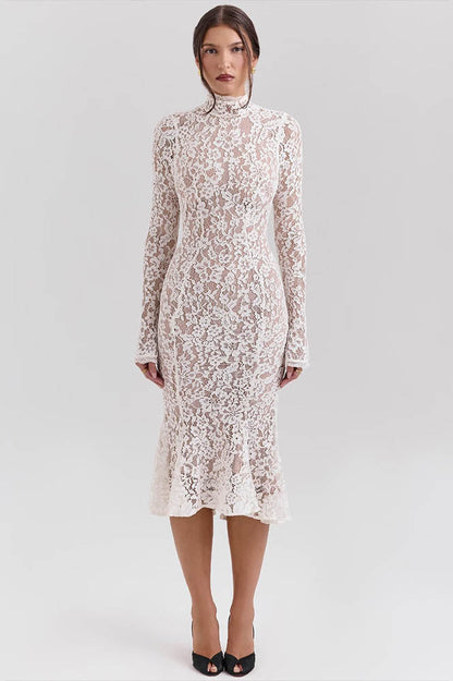 Sophisticated Dress with a Clean Classic Look