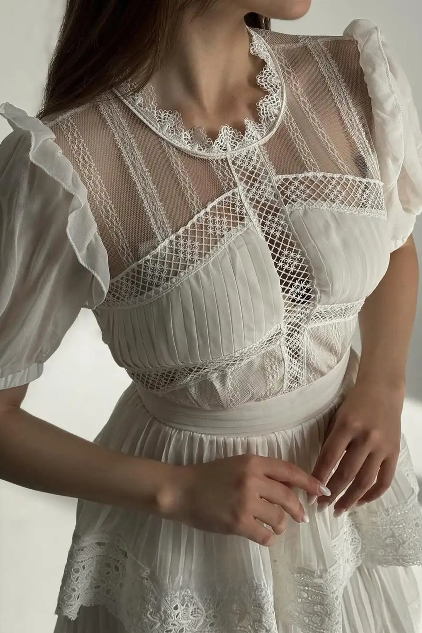 Well Tailored Dress with a Graceful Silhouette