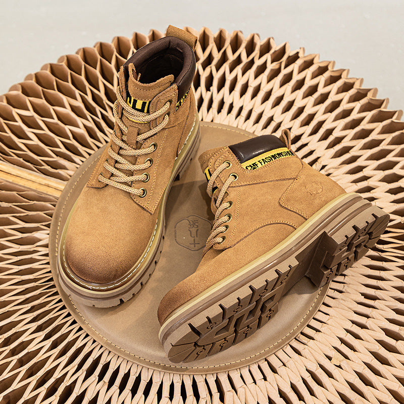Beautifully Finished Boots in a Timeless Design