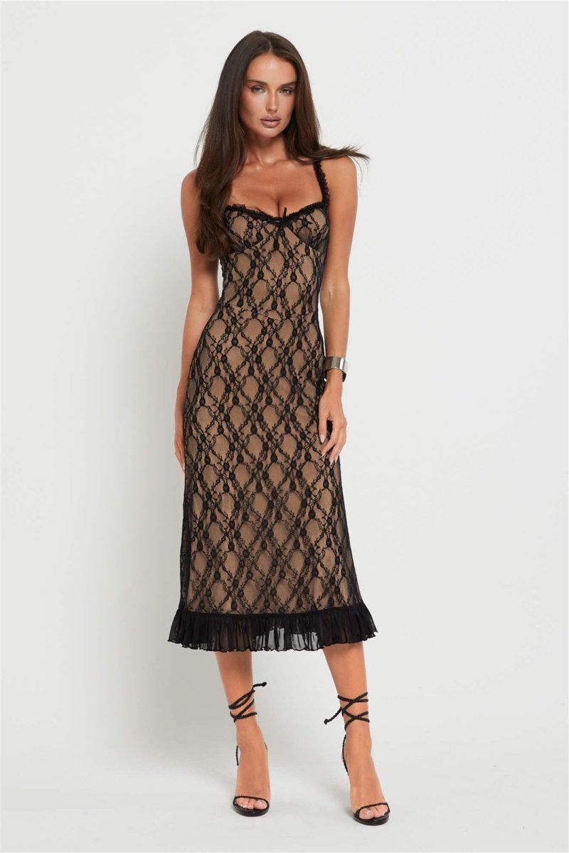 Beautifully Crafted Dress in a Classic Style