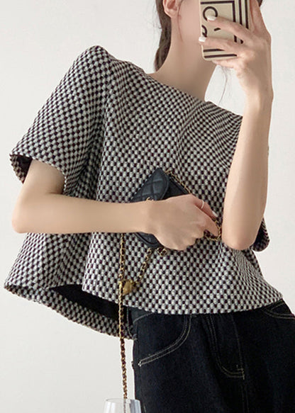 Elegantly Styled Shirt for Everyday Wear