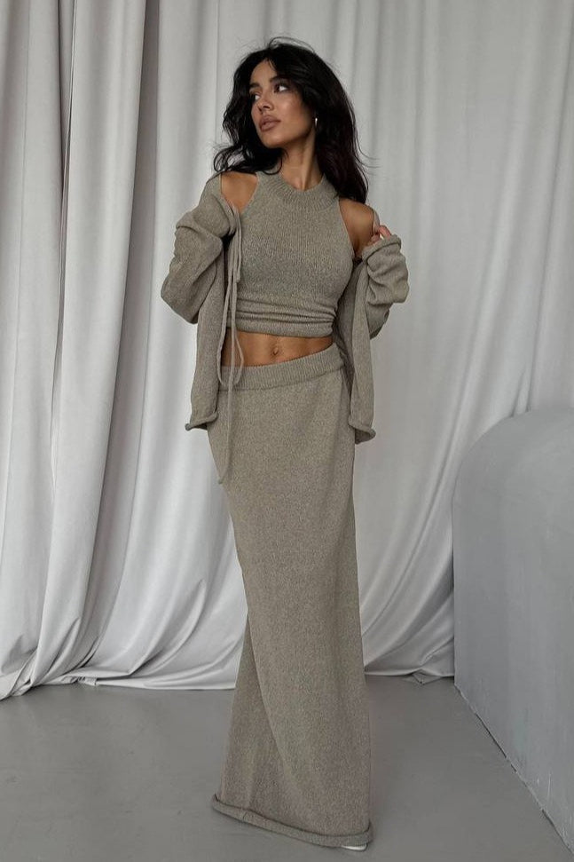 Beautifully Crafted Sweater in a Classic Style