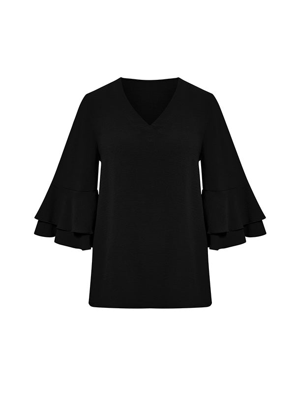 Beautifully Crafted T-Shirt in a Classic Style