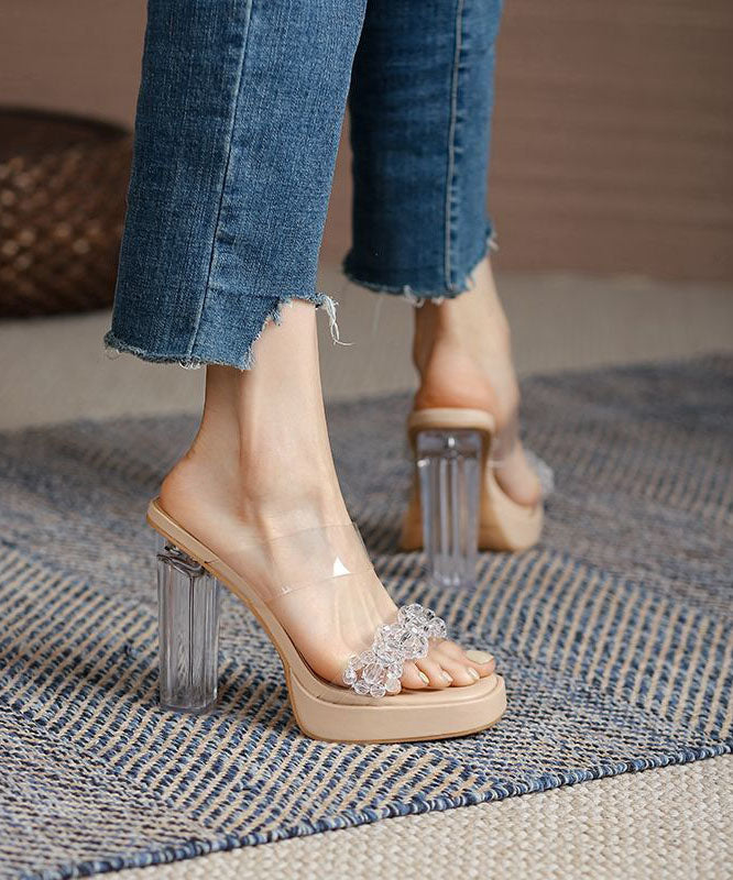 Well Tailored Heels with a Graceful Silhouette
