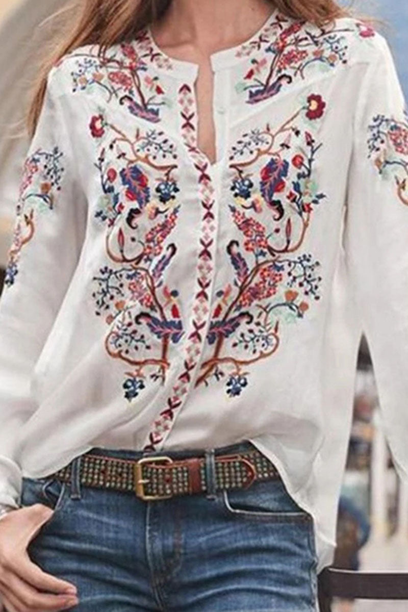 Beautifully Crafted Blouse in a Classic Style
