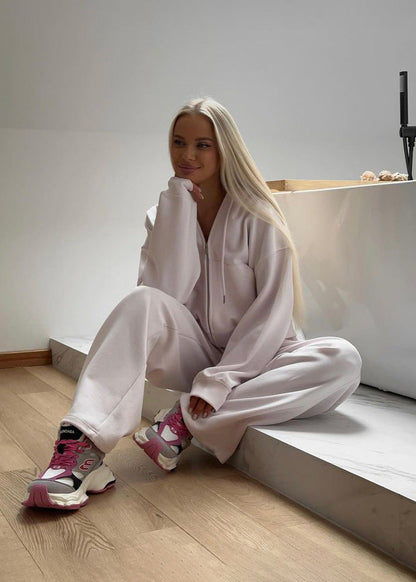 Polished Pants with an Effortless Classic Look