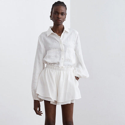 Classic Vintage Blouse with a Flattering Fit