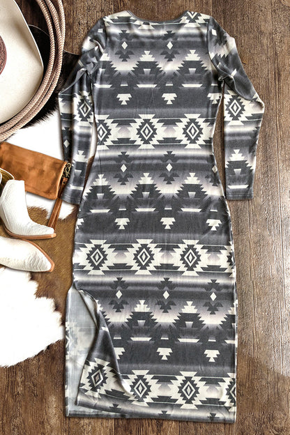 Classic Vintage Dress with a Flattering Fit
