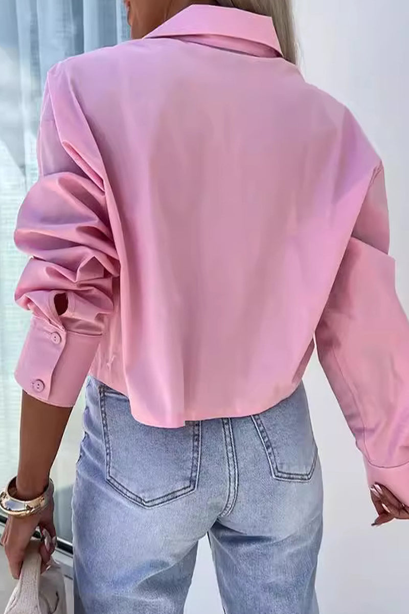 Well Tailored Top with a Graceful Silhouette