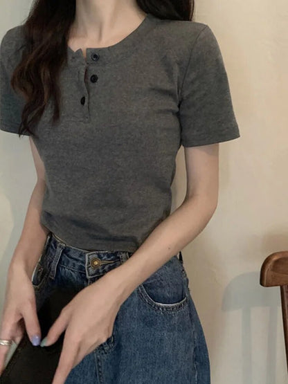 Beautifully Finished T-Shirt in a Timeless Design
