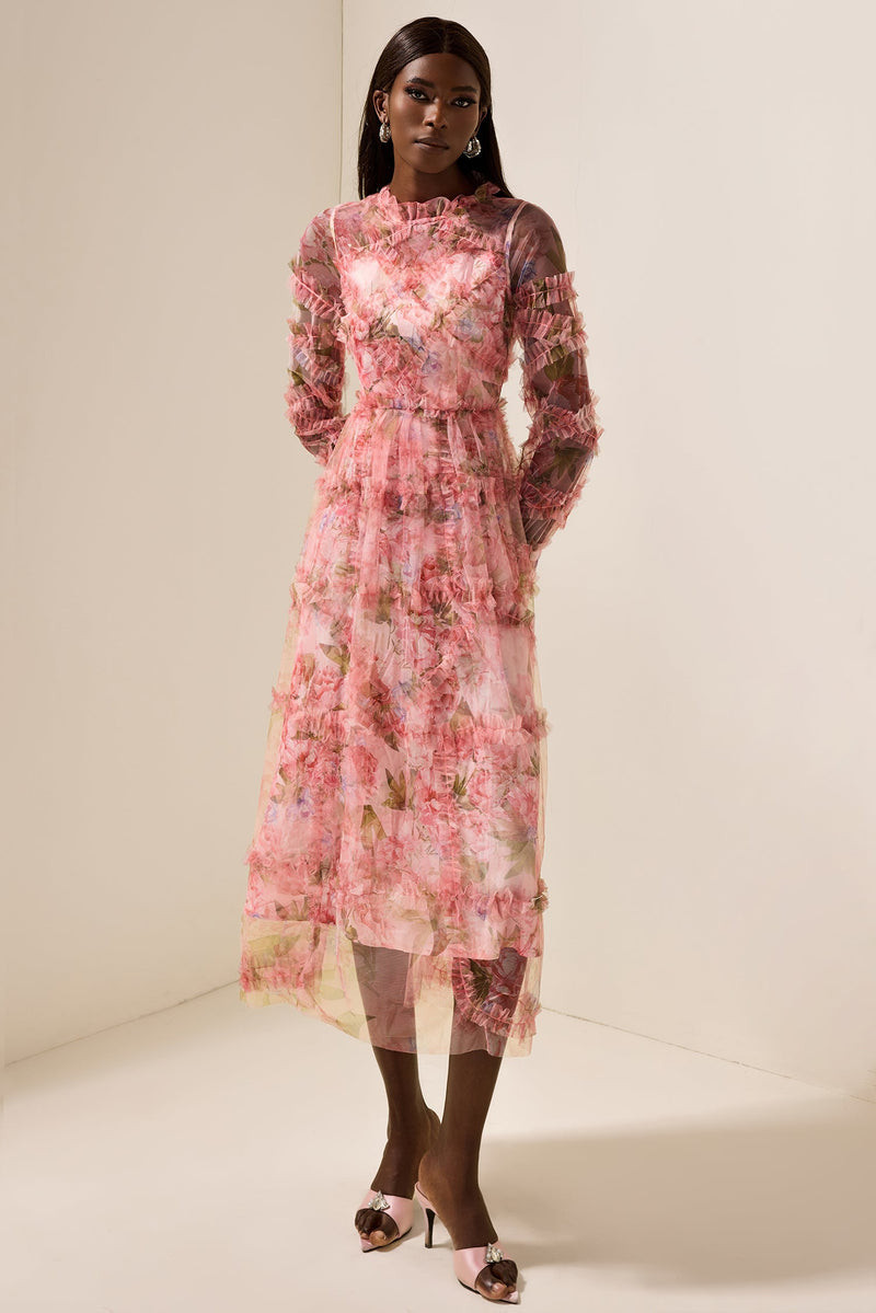 Polished Dress with an Effortless Classic Look