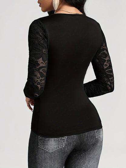 Beautifully Finished T-Shirt in a Timeless Design