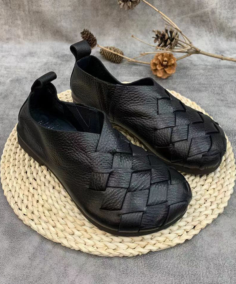 Elegantly Styled Shoes for Everyday Wear