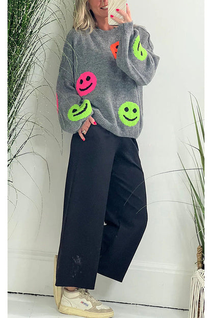 Effortlessly Elegant Sweater with a Timeless Design