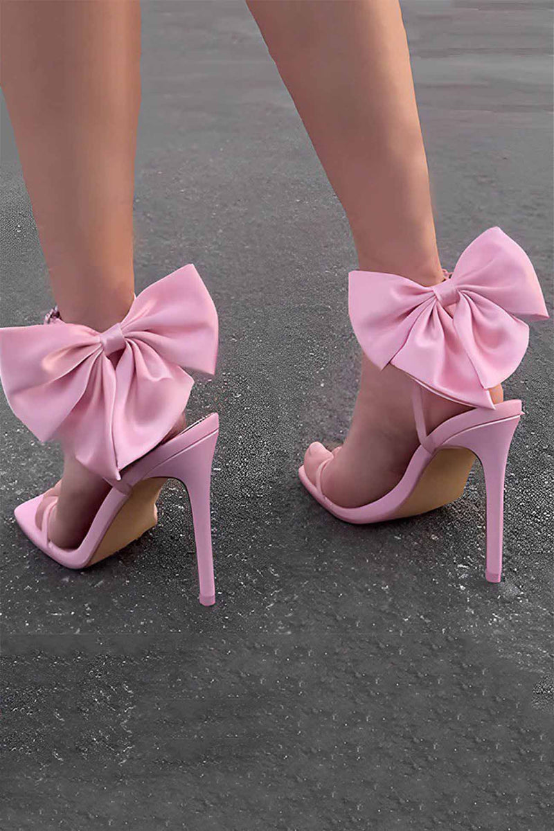 Polished Heels with an Effortless Classic Look