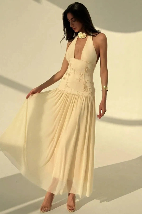 Gracefully Styled Garment for Any Occasion