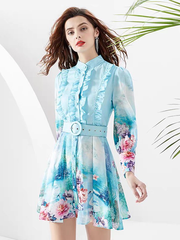 Classic Vintage & Enduringly Stylish Dress