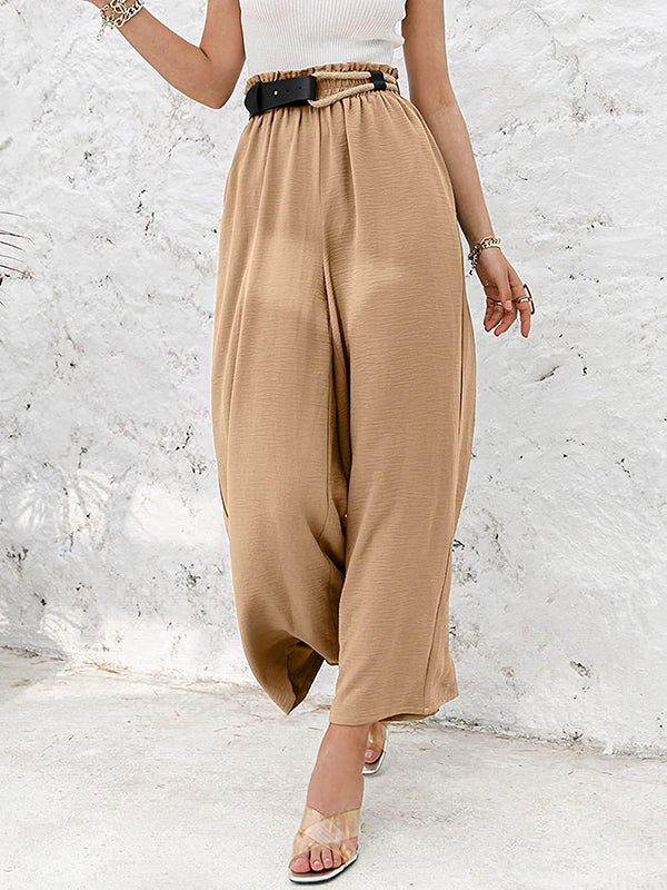 Effortlessly Elegant Pants with a Timeless Design